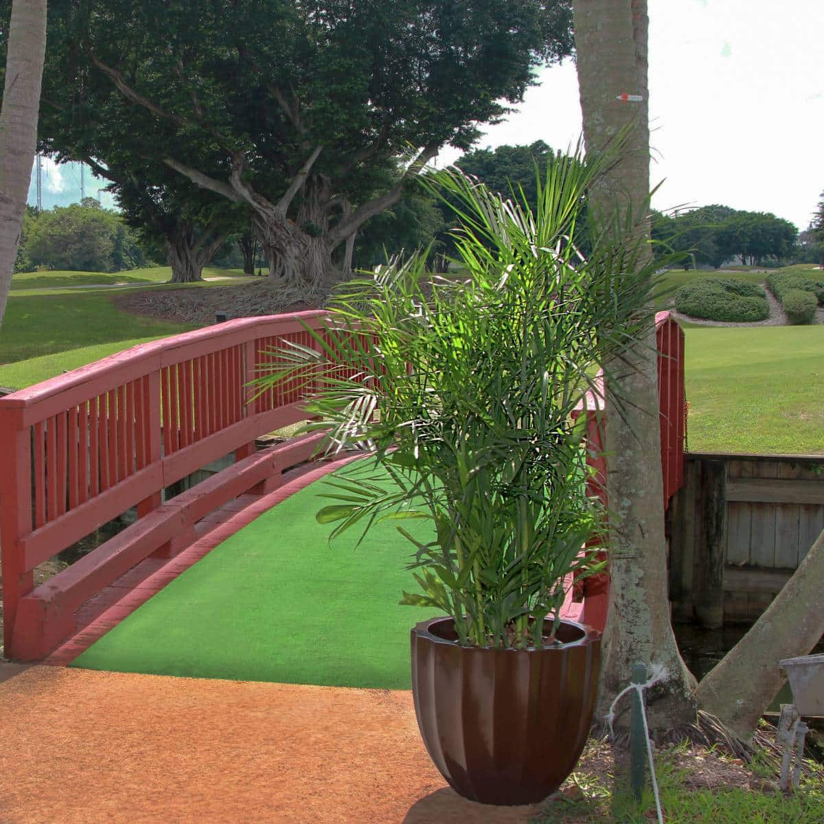 Santa Barbara Low Fluted Round Planter - Pro Insulation and Fence