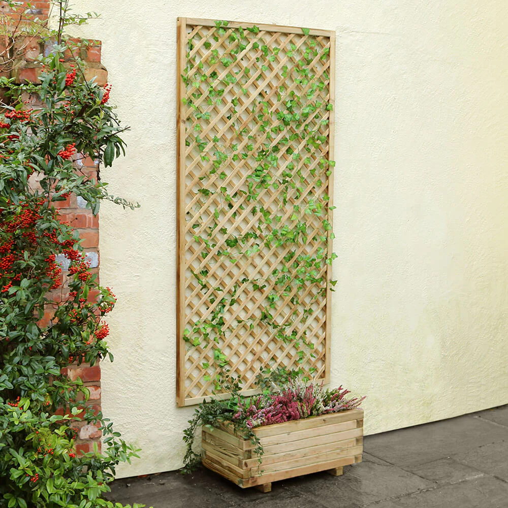 Hillside diamond - Pro Insulation and Fence